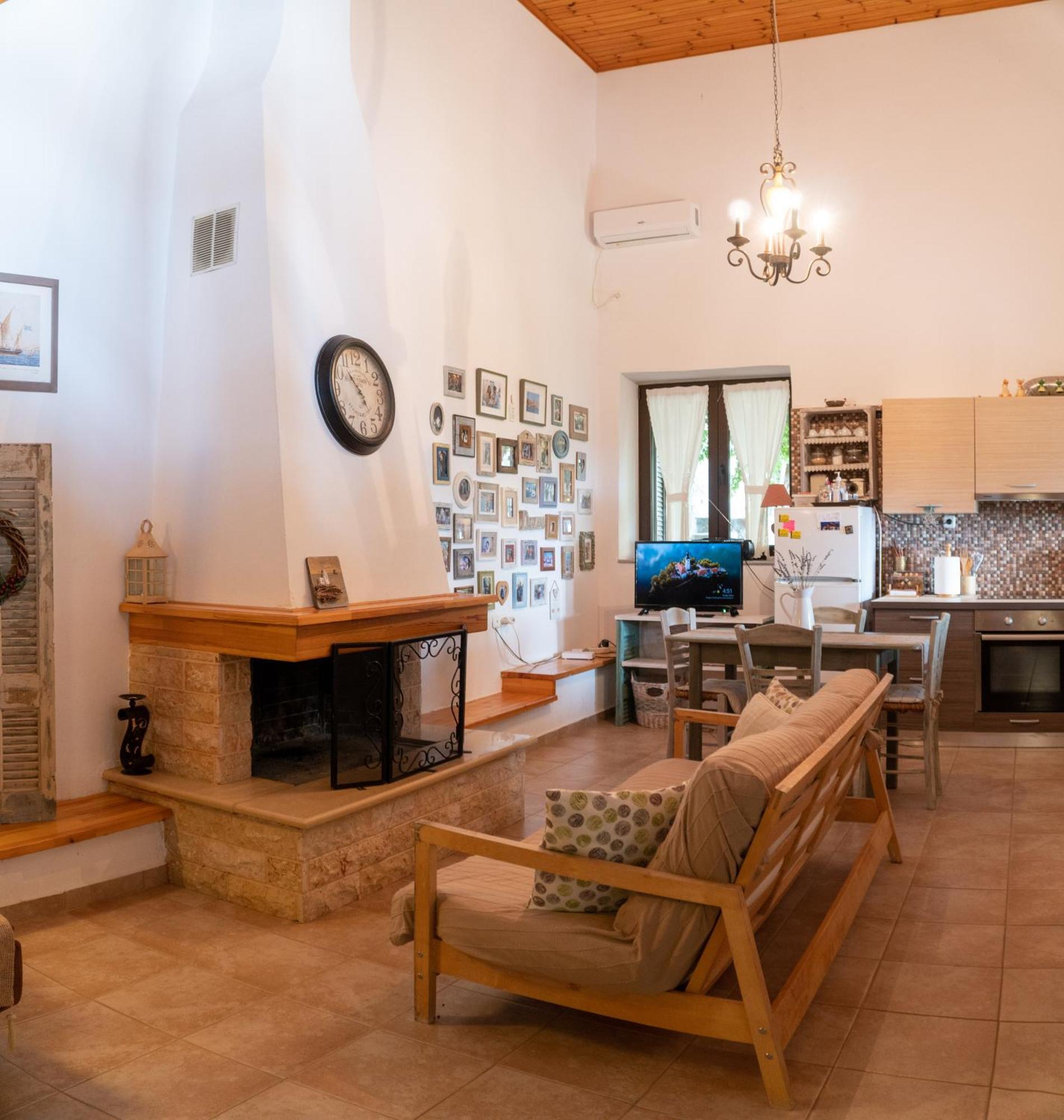 Villa Achinos Akhinos Buitenkant foto